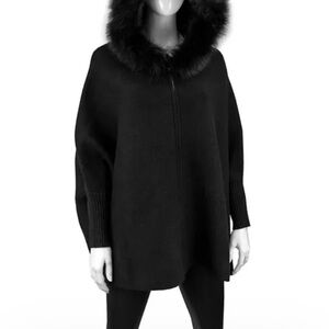 Mitchie’s Matchings POLYU 22 Zip up Hooded Sweater with Fox trim. O/S